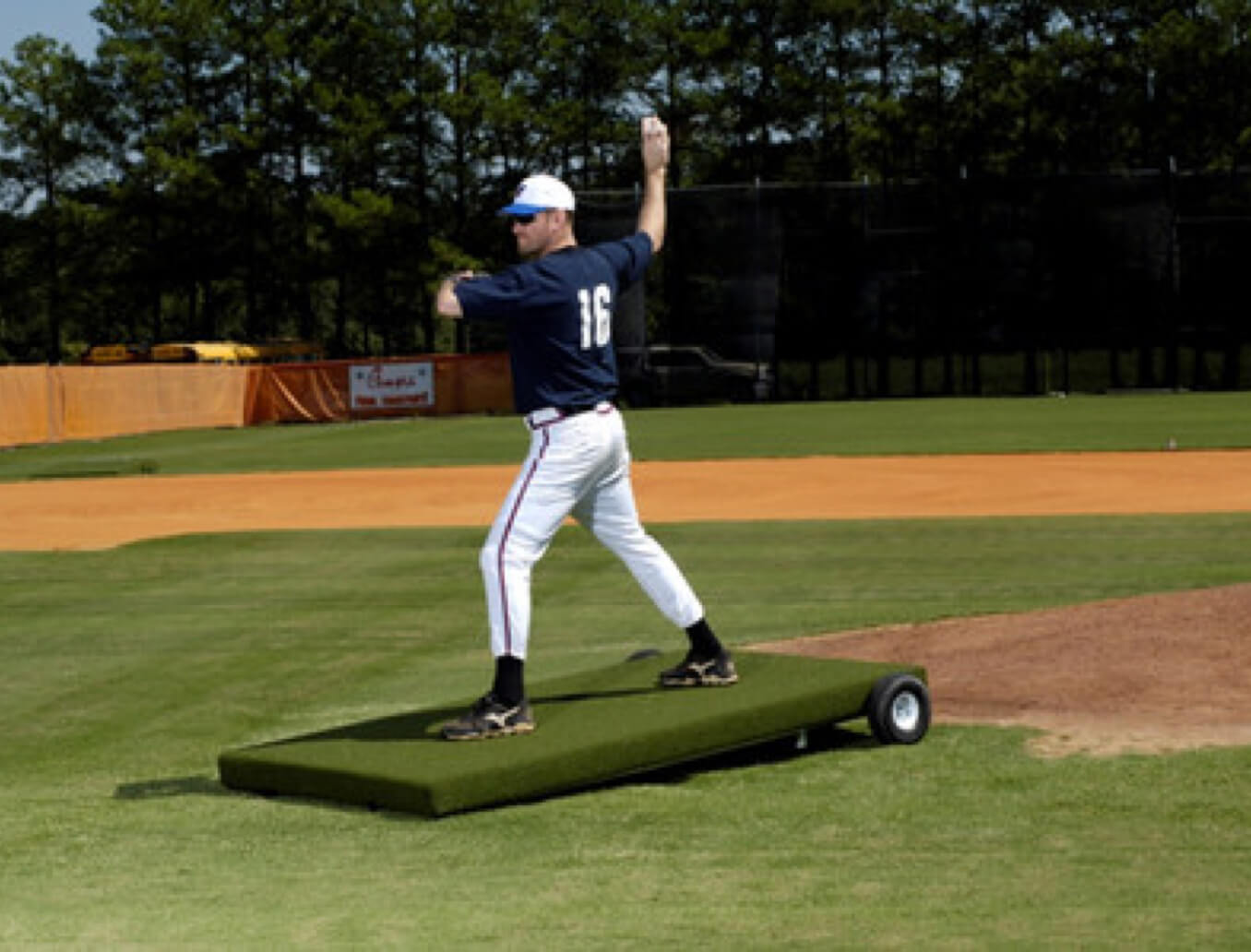 Portable Pitching Mound Buying Guide: How to Choose the Right Mound for Practice and Play
